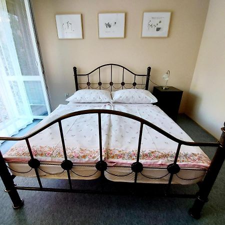 Apartman Eva - Plne Vybaveny Byt - Tyn Nad Vltavou Luaran gambar