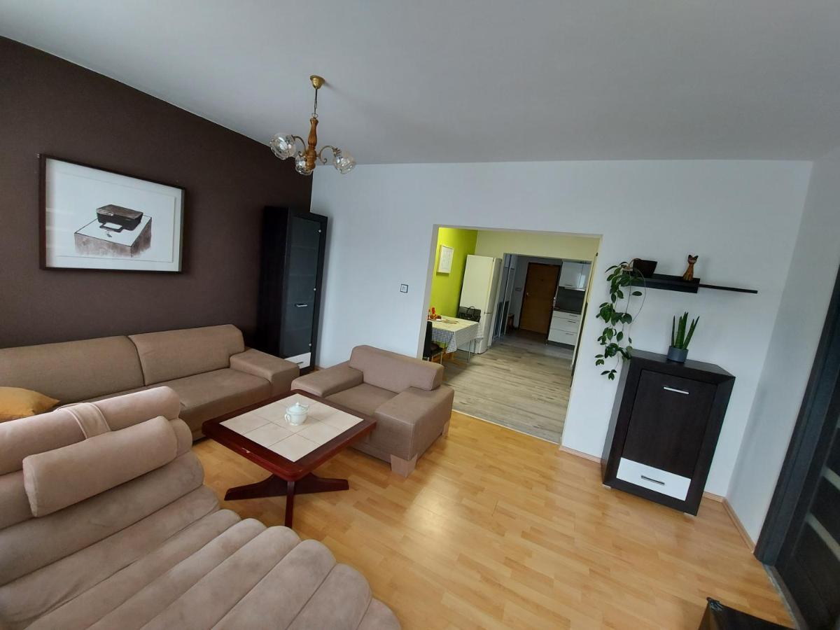 Apartman Eva - Plne Vybaveny Byt - Tyn Nad Vltavou Luaran gambar