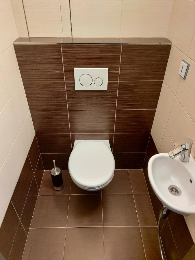 Apartman Eva - Plne Vybaveny Byt - Tyn Nad Vltavou Luaran gambar