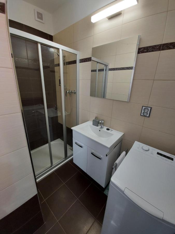 Apartman Eva - Plne Vybaveny Byt - Tyn Nad Vltavou Luaran gambar